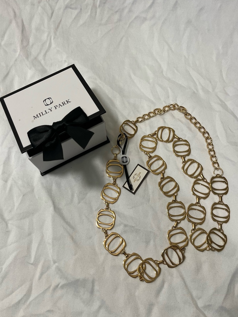 Milly Park New with Tags Gold Link Statement Medium Logo Chain Belt 40-42 inches
